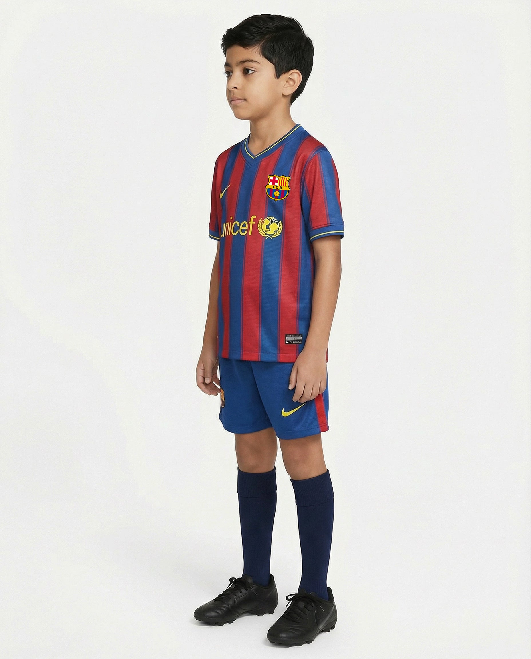 Barcelona Home 09/10 Kids Kit