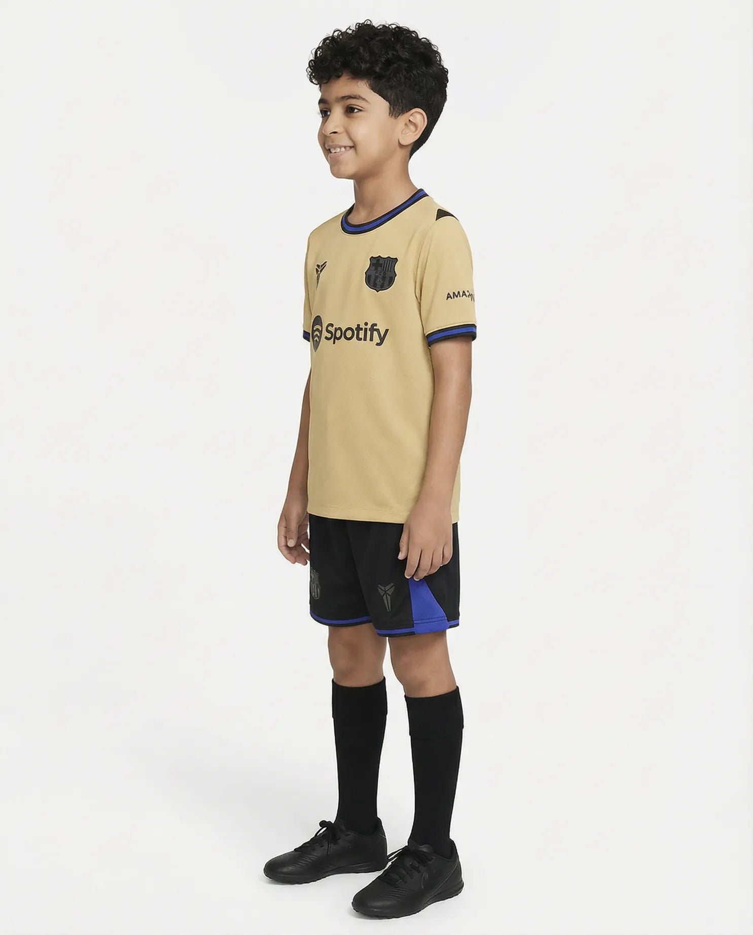 Barcelona junior kit away design