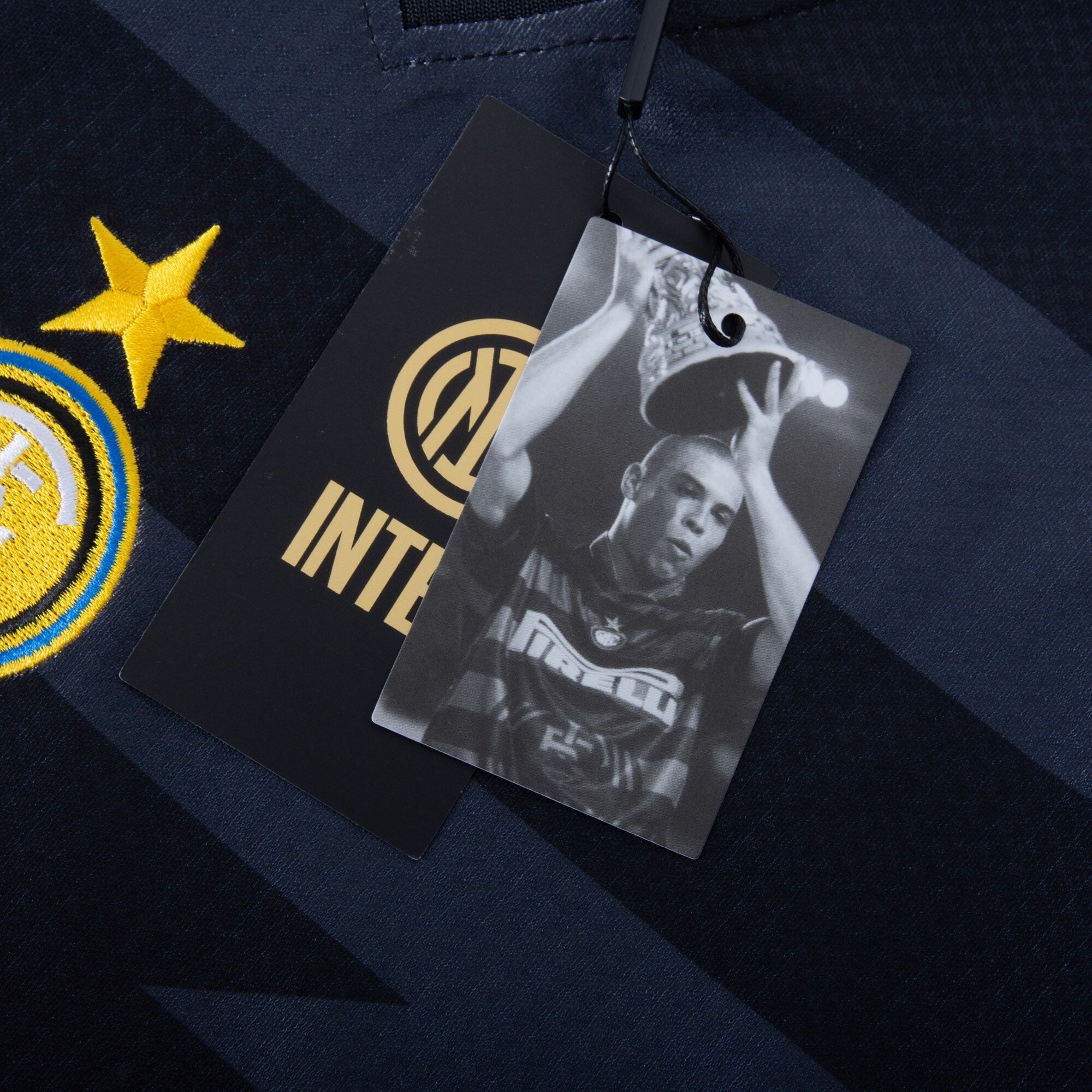 Classic Inter Milan third football jersey from 1997/1998