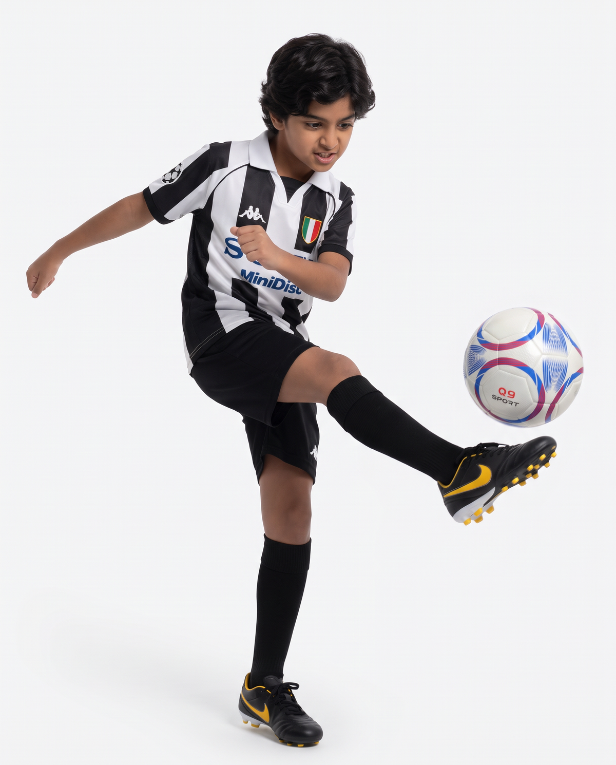 Juventus Home 97/98 Kids Retro Kit
