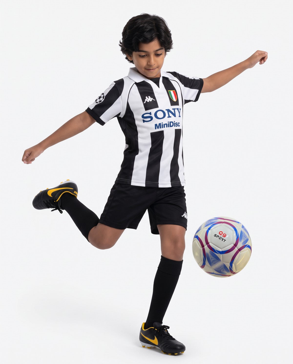 Juventus Home 97/98 Kids Retro Kit
