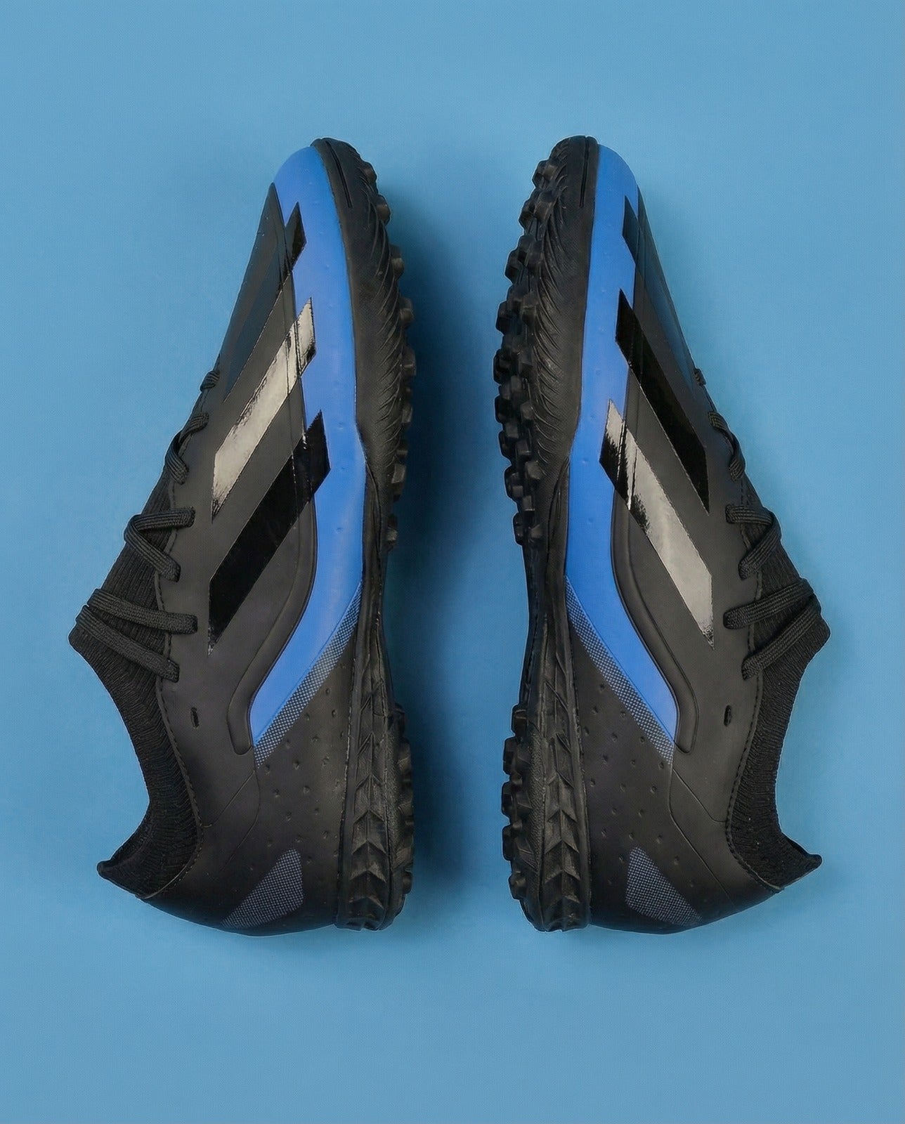 Vortex Pro turf football shoe upper detail