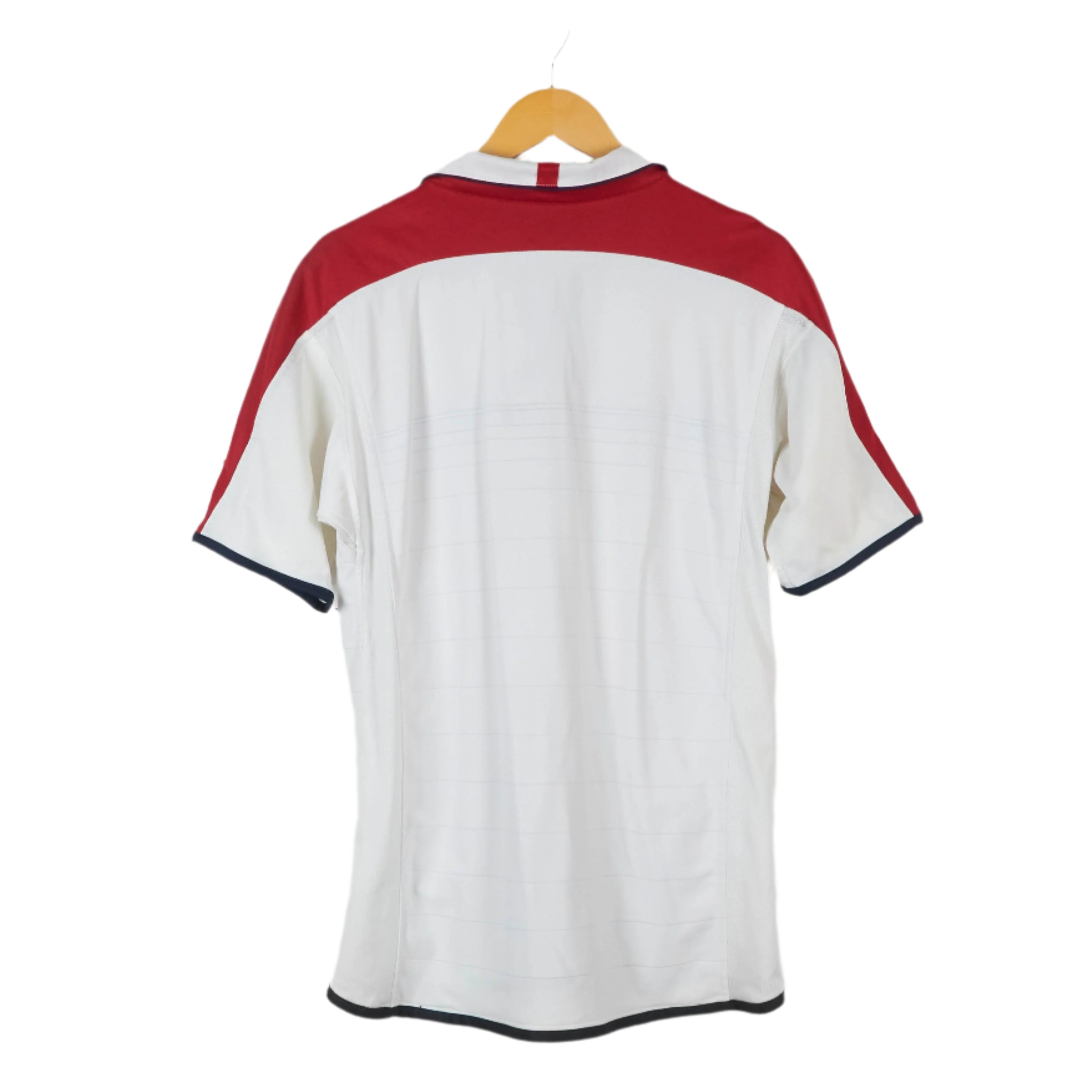 England Home 03/04