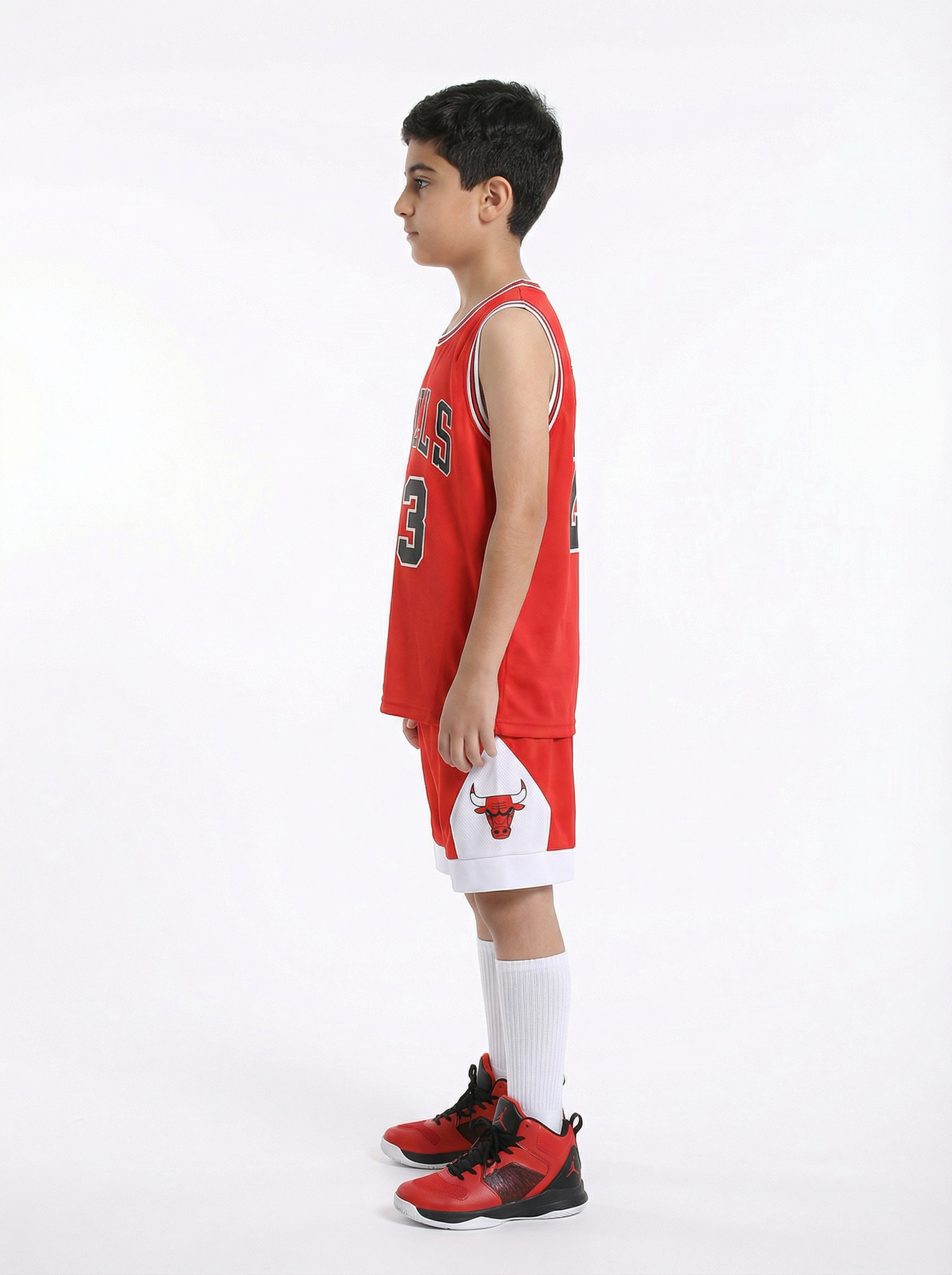 Michael Jordan Chicago Bulls 97/98 kids set with socks number 23 side view breathable basketball outfit