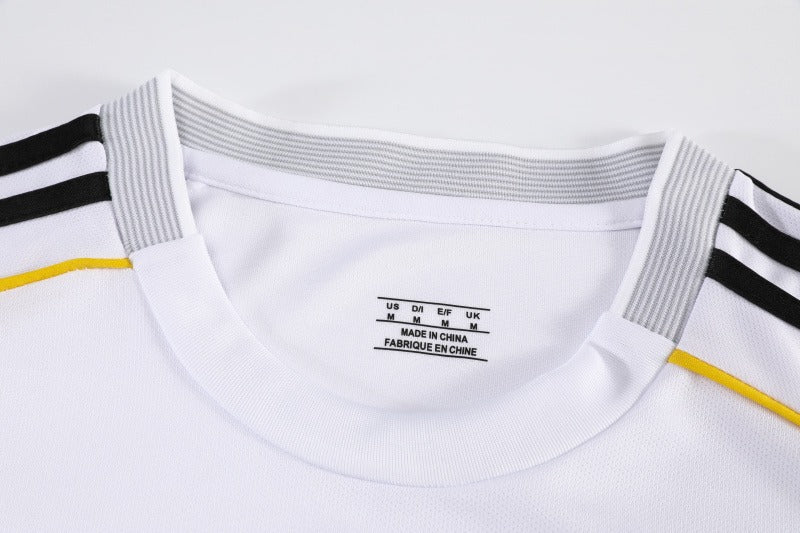 Real Madrid Home 25/26 full set professional football kit