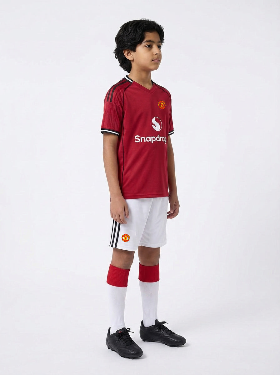 Manchester United Home 25/26 full set breathable fabric detail