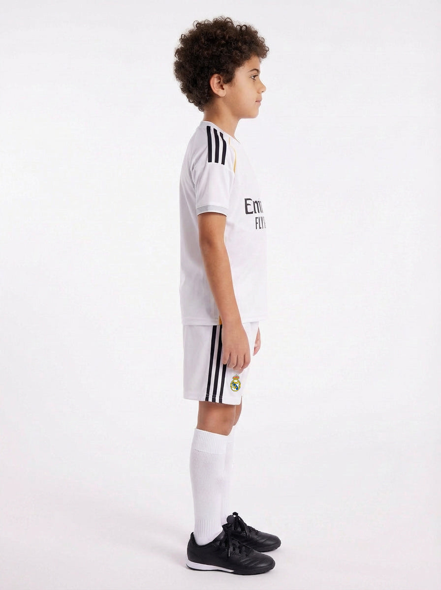 Real Madrid Home 25/26 kids jersey and shorts premium quality
