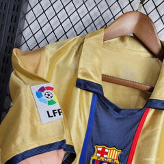 Barcelona Away 01/02 Retro