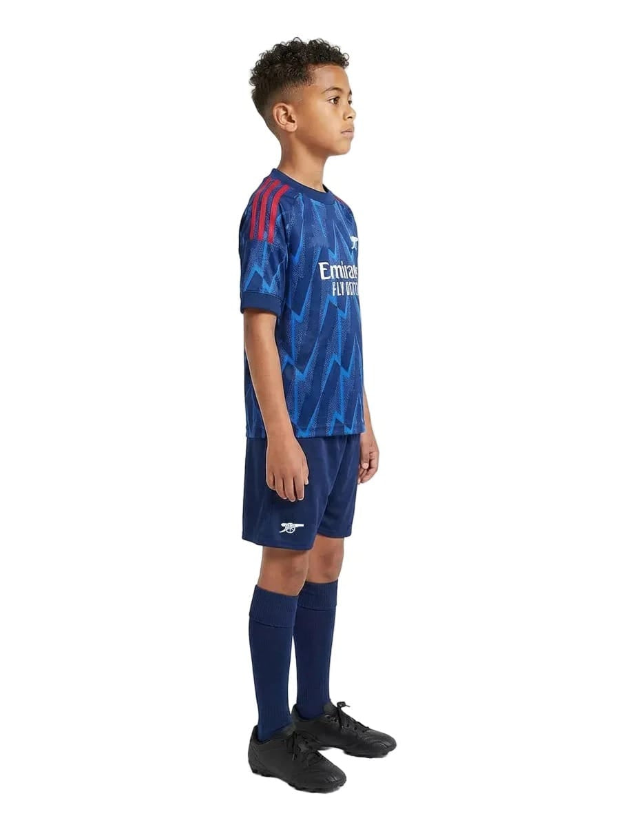 Buy Arsenal kids kit Doha