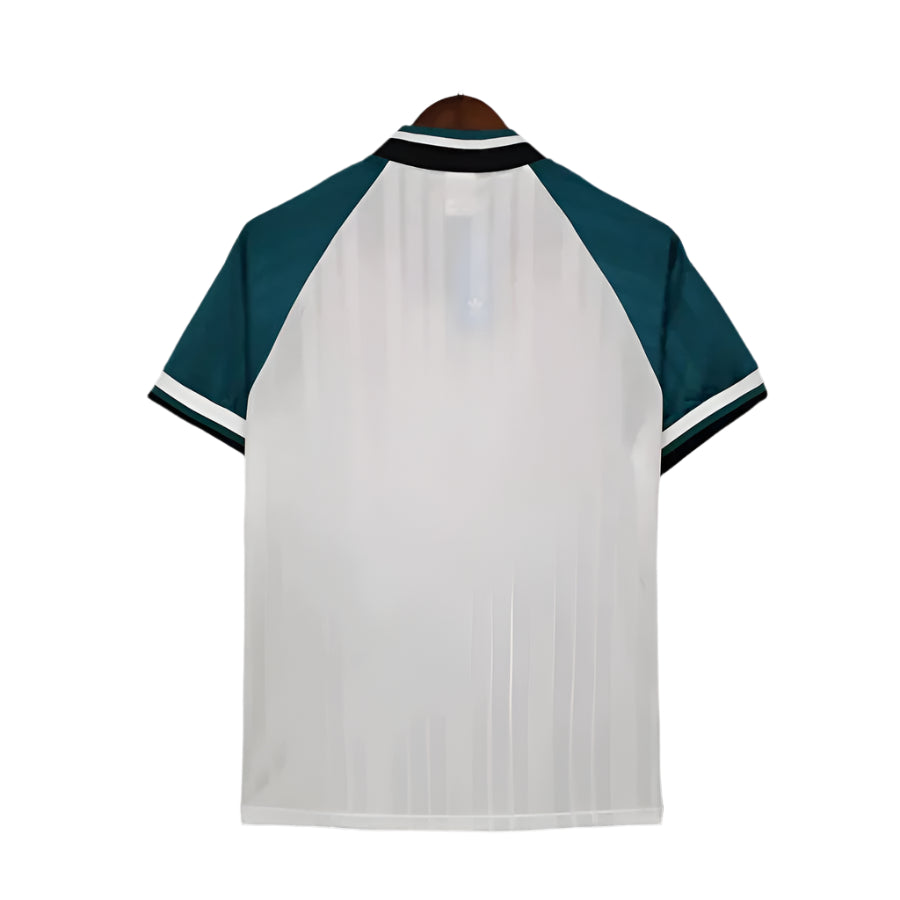 Liverpool Away 93/94