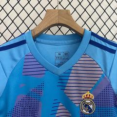 real madrid goalkeeper kit