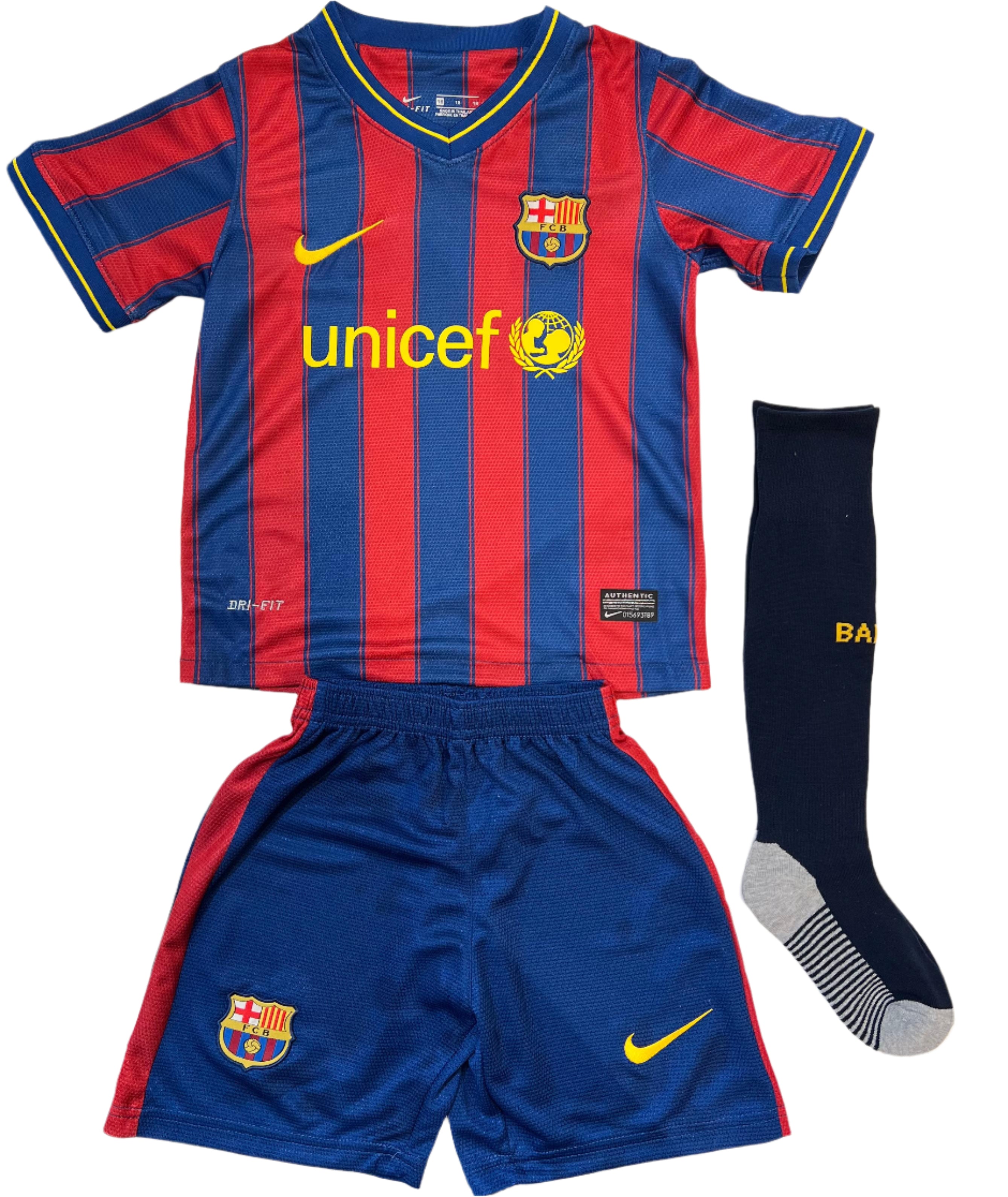 Barcelona Home 09/10 Kids Kit with Socks