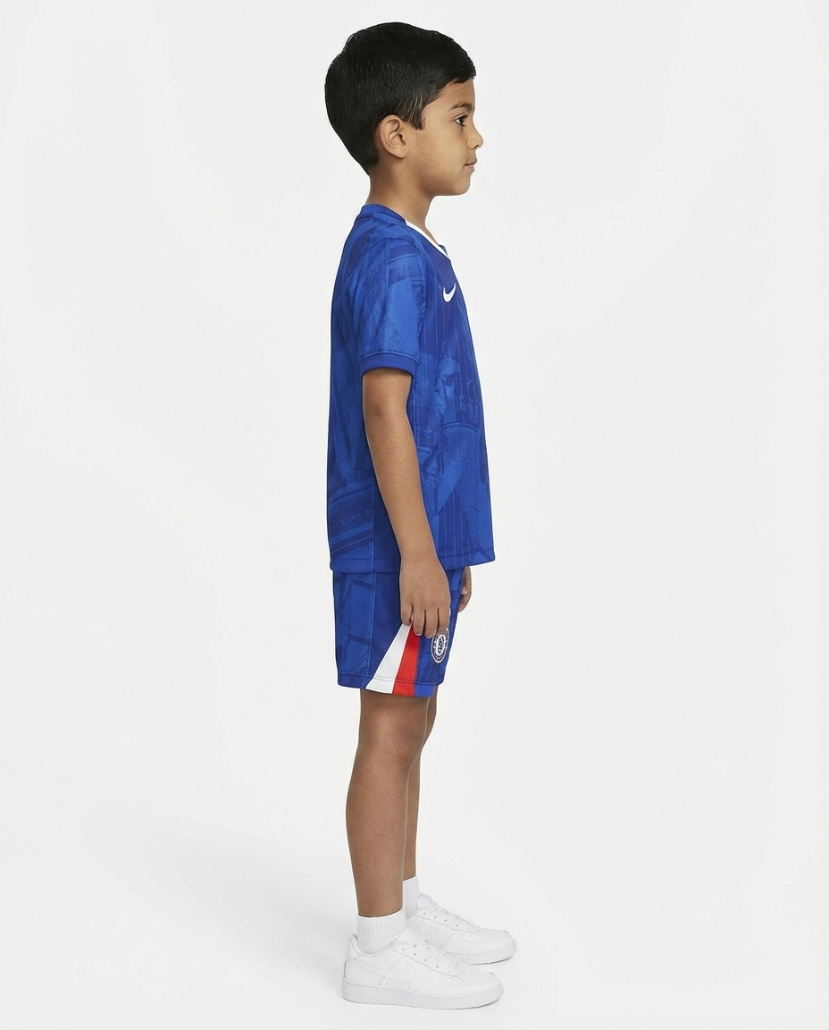 Chelsea Home 25/26 Kids Kit